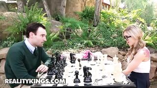 The nerdy girl Kali Roses is not happy with losing in the game