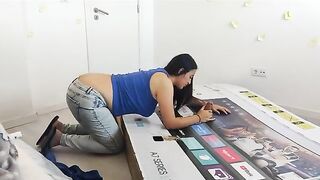 I fucked my stepmom through a hole in a box, she thought it was her husband