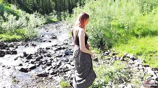 A teenage girl wanted sex with a guy and he fucked her outdoors