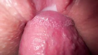 Young guy fucked his stepsister and cum on her pussy