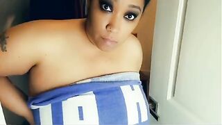 Thick ebony stepmom fucked in the closet by stepson