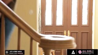 Carter Cruise practices with her bestie to become the best masseuse