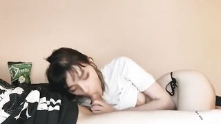A cute girl has a passionate blowjob session every morning to keep her figure tight