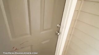 Danni Jones, a 53-year-old MILF, seduces the delivery guy with her stunning curves