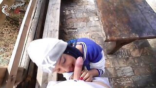 A sexy girl is fucking with her boyfriend in nature