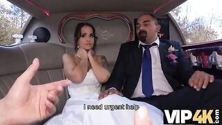 The bride allows her husband to watch her getting her asshole gapped in the limousine