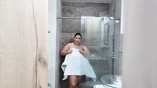 I spy my stepsister in the shower and she lets me fuck her Savannah Watson