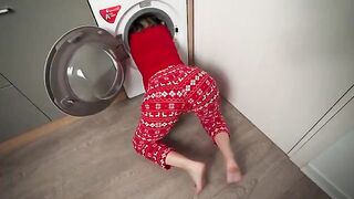 Step mom got stuck in the washing machine and got creampied