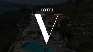 The insatiable guest Ginebra has a stormy sex affair in the hotel