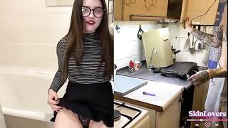 A girl lifted the mood of her teacher with sex
