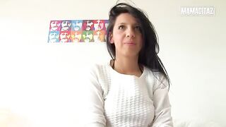 The hottest mature ladies Otalia Barrios and Blondie Fesser spreading their legs