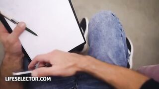 Sporty Latina girl Veronica Leal fucks with a casting director