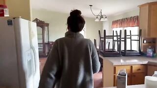 The future mom is trying to get a better housing deal