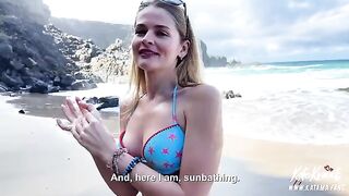 A sexy girl with a big ass twerked on the beach