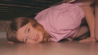 The stepsister is stuck; yes, this is already a classic of the genre