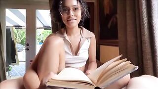 A glass-wearing nerdy step sister is getting screwed - Family Therapy