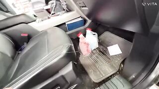 Guy met a girl at the store in the hood, she’s an anal lover