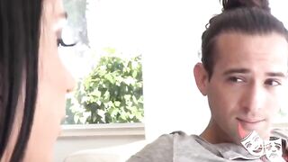 What It Do "Tia Cyrus" - sexy Puerto Rican MILF with big tits