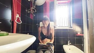 My dirty friend fucked me on the toilet bowl