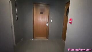 A hot chick gets creampied by her neighbor in Chicago