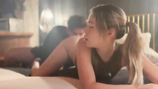 The blonde beauty allowed her best friend to explore her curves