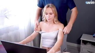 A streamer stepsister gets fucked by her stepbrother in a massage scene