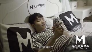 Hot Asian teen has sex with her boyfriend on cam show