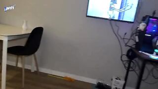 Stepsister wanted to taste Stepbrother's massive cock