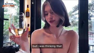 An 18-year-old girl met a rich guy and had sex with him on the first date