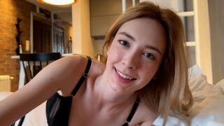 The morning after a good night's rest, Loly Nebel suggests having sex