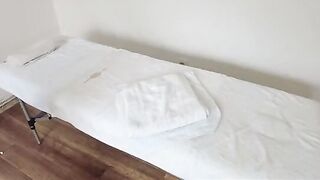 A masseur with a perverted soul gave a sensual massage to his client