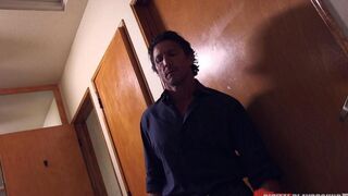 Guy fucked a girl in the bar, and she came with her friends