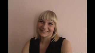 The young guy learned to do cunnilingus with his girlfriend, a steamy 18+ scene