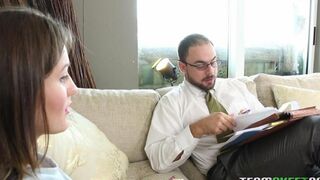 Bare pussy stepdaughter seduced her stepfather for sex