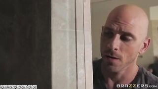 The girl was roughly fucked by Johnny Sins in the bedroom