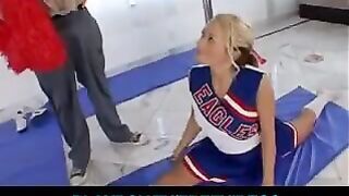 A gymnast has awesome sex while sitting on a twine trick
