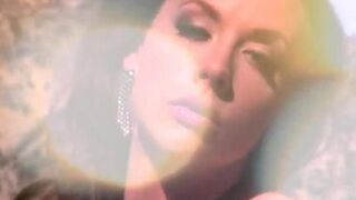 A luxurious prostitute with stockings fucks in her ass for nothing