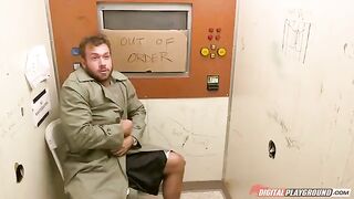 Eva Lovodi got a cumshot in her wet pussy