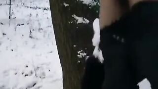 The guy tried to freeze his dick and the girl’s pussy with him