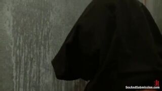 The pretty girl was fucked in the mouth