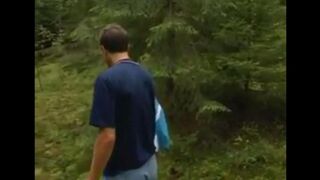 A hot chick agreed to fuck with a Russian guy