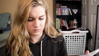 The girl can't stop rubbing her sweet pussy