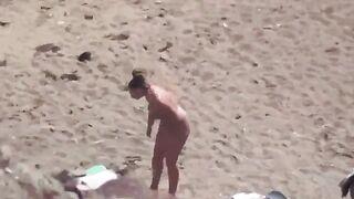A pair of passionate lovers are not ashamed to show their bodies in the middle of the sea