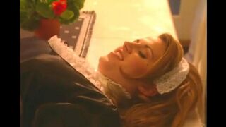 The master caressed the maid’s pussy and planted his dick