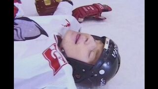 The fan gave the hockey player herself to fuck in anal during the game
