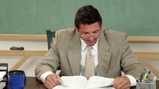 The student got a good mark thanks to the teacher's blowjob