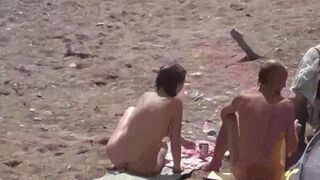 Nude beauty washing in the sea, a thrilling and erotic sight to behold!