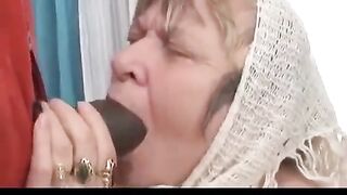 The old negro grandmother gets her pussy hammered by a huge dick