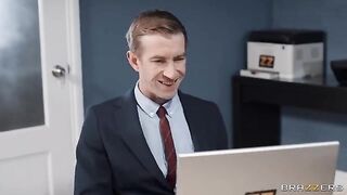 A sexy secretary gets fucked by the boss in stockings