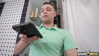 A hot woman can’t resist her stepson’s desires